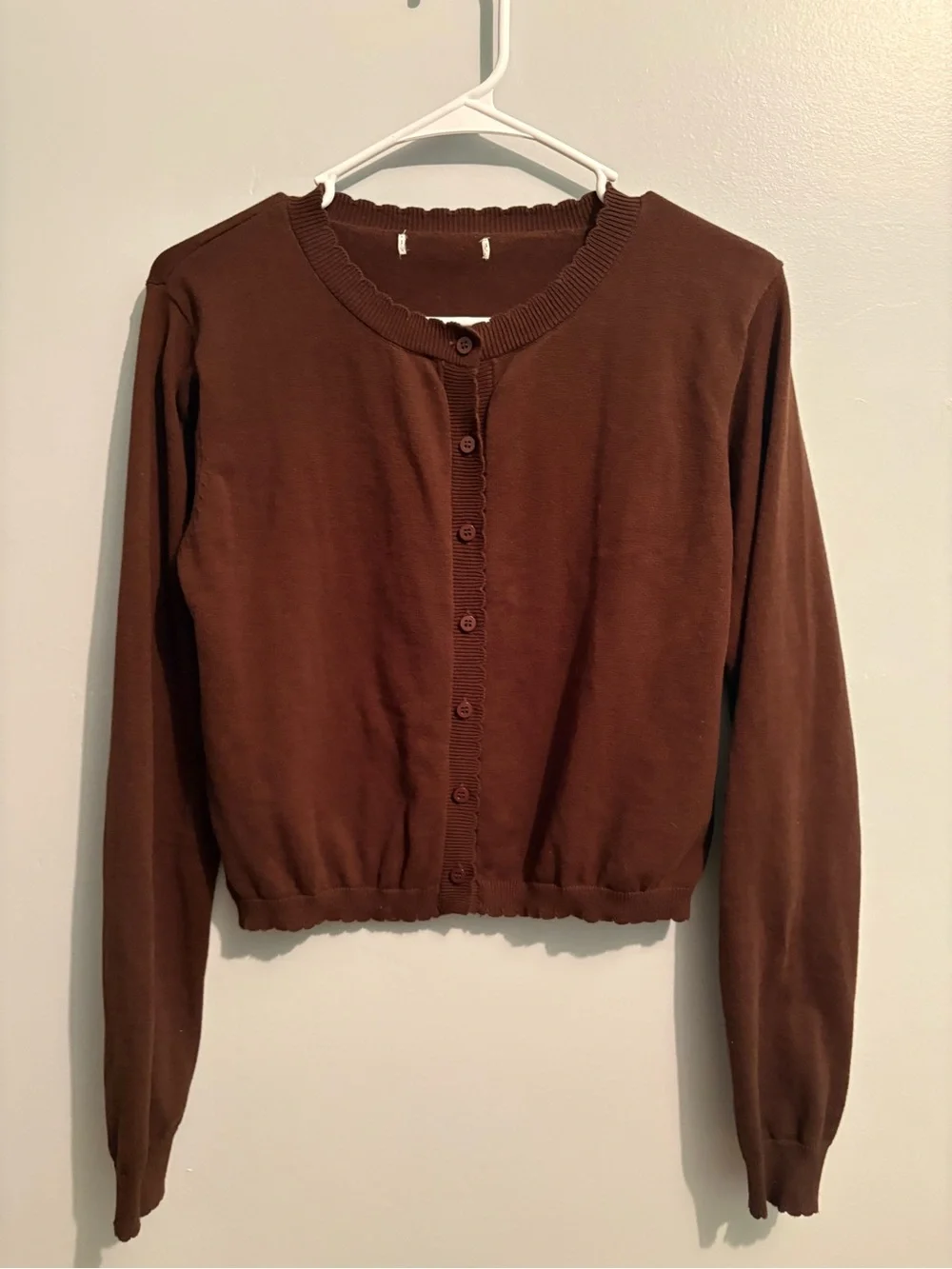 Chocolate Brown Cropped Button-Front Cardigan Scalloped Hem Women’s Size Small - Picture 5 of 8